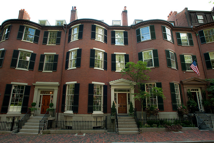 Soak in the atmosphere of Beacon Hill